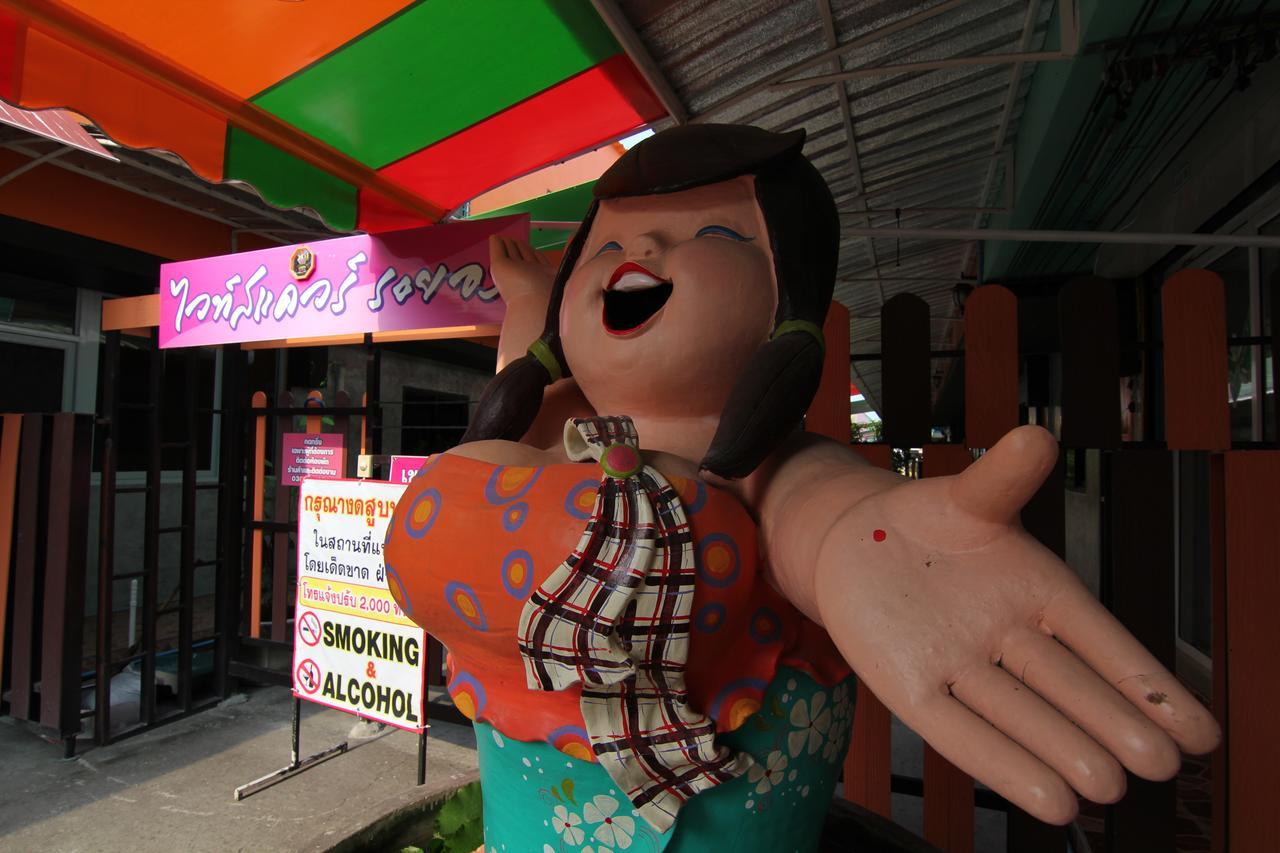 Winny Apartment Rayong Zewnętrze zdjęcie