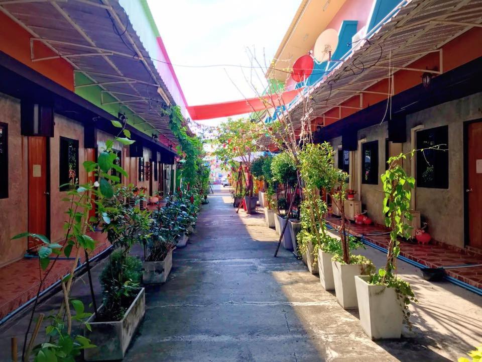 Winny Apartment Rayong Zewnętrze zdjęcie