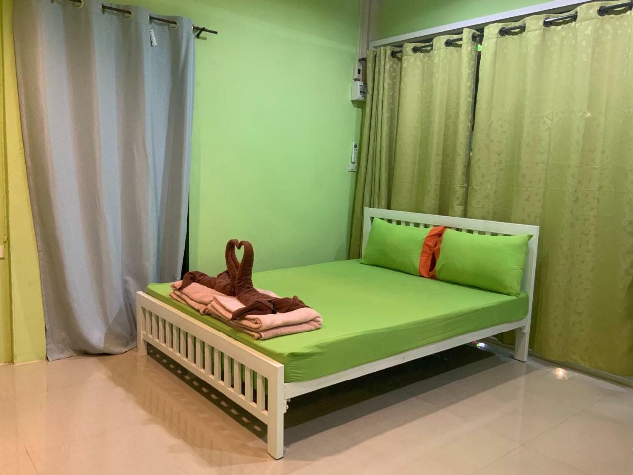Winny Apartment Rayong Zewnętrze zdjęcie