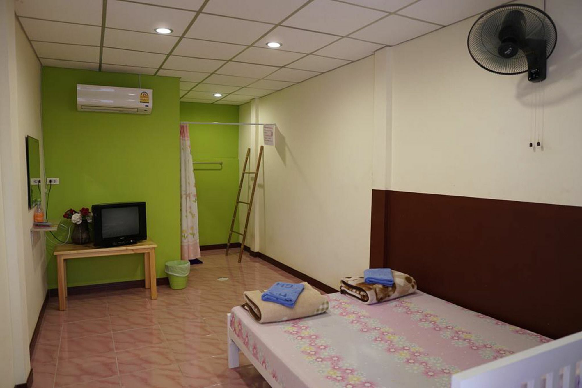 Winny Apartment Rayong Zewnętrze zdjęcie